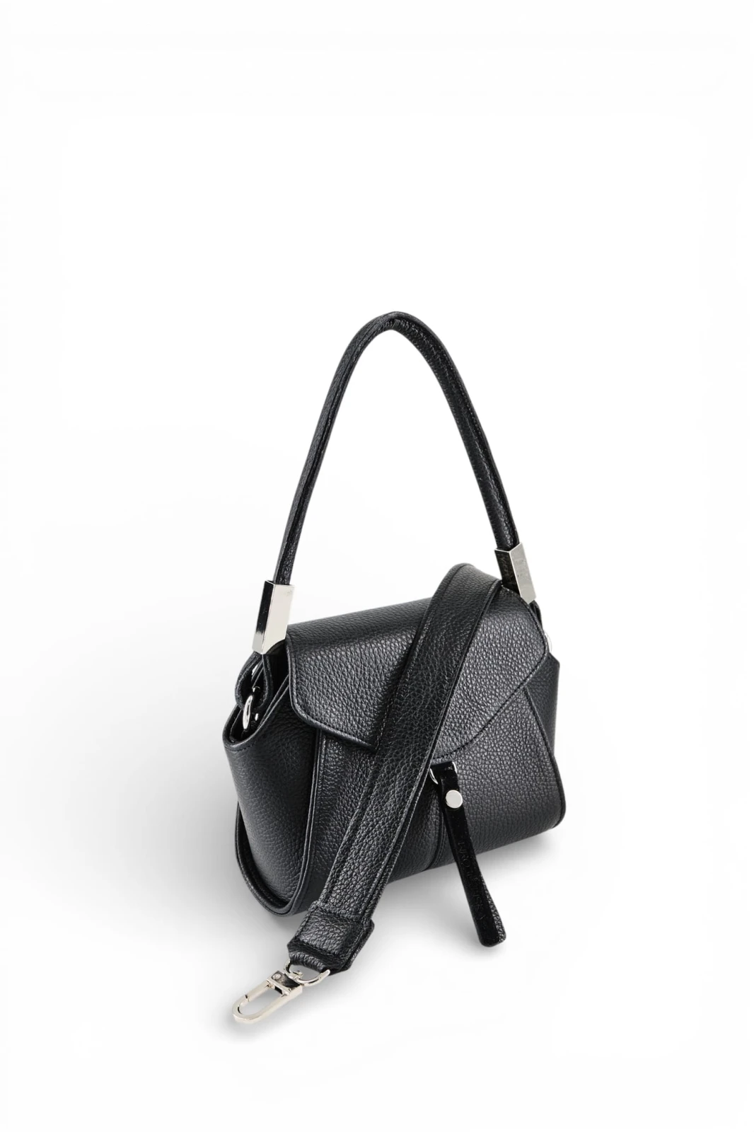 shell bag m black 2026 2.jpg
