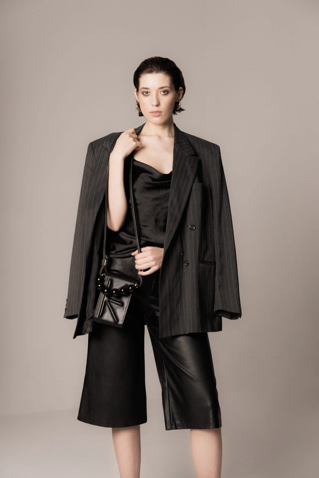 CLUTCH BAG VERTICAL